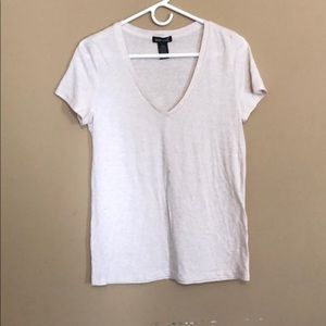 Wet Seal V Neck Tee Size XL Pre Owned